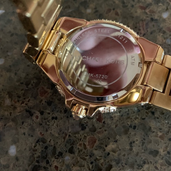 Michael Kors Camille crystal gold tone watch - Picture 7 of 7